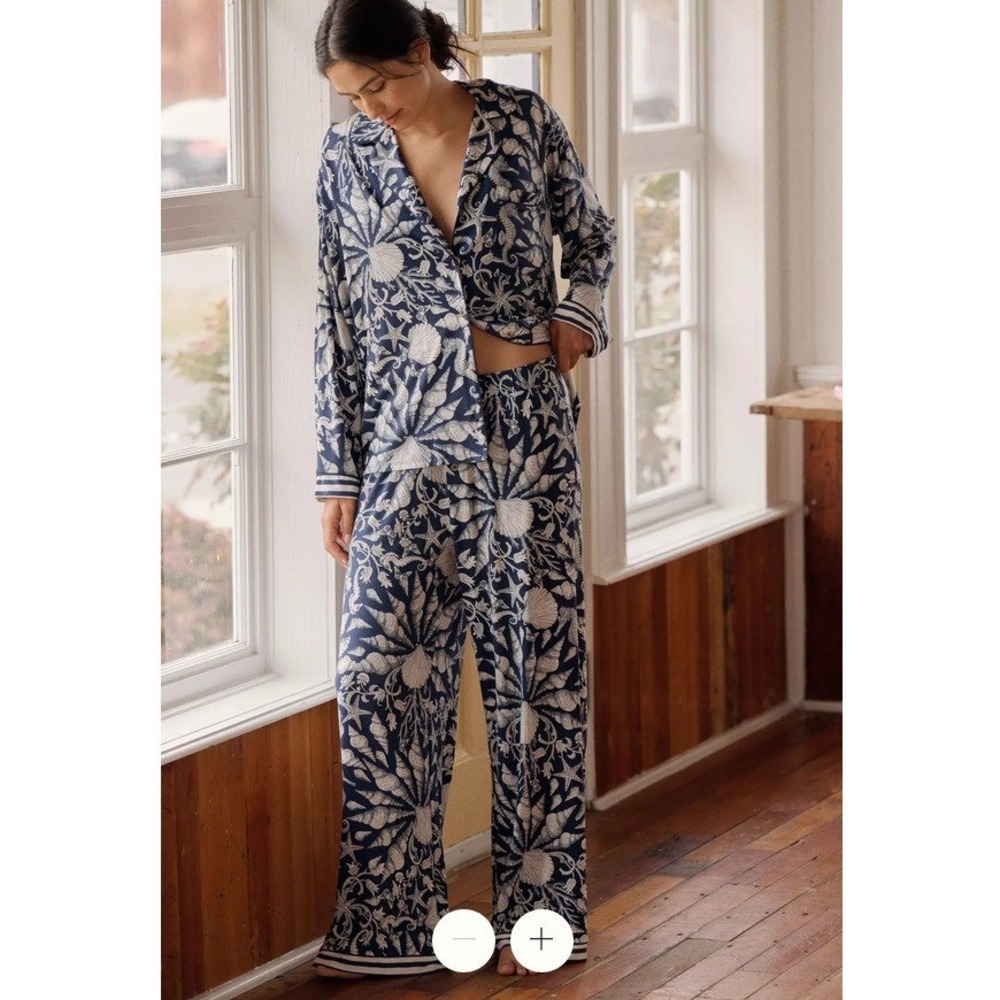 Anthropologie LyreBird Pajama Set Top Bottom Blue Nautical Shell Costal Print